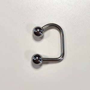 Curved labret "lippy" barbell 14 ga gauge body piercing